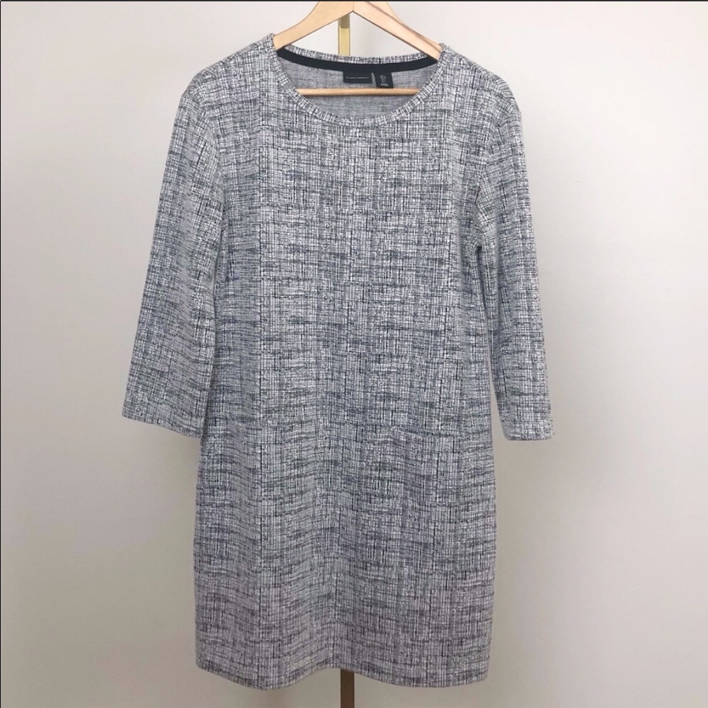 Black white 3/4 sleeve dress